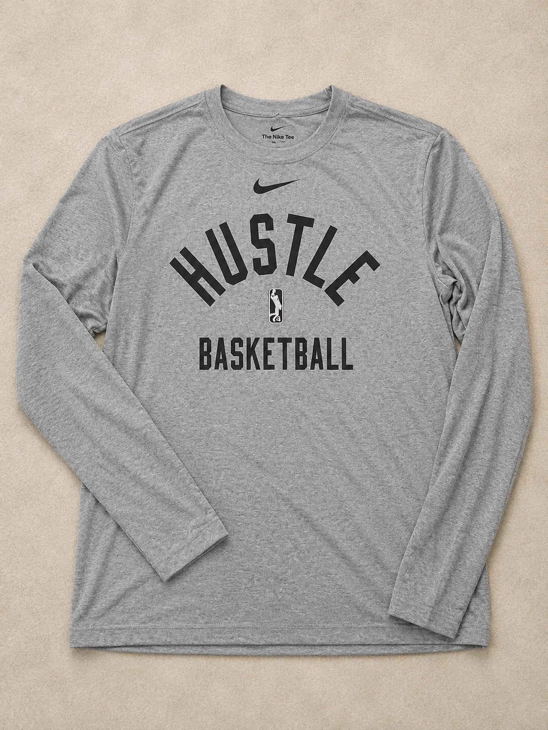 Nike Dri-FIT Hustle Basketball Long Sleeve Performance Shirt – Heather Gray – Small